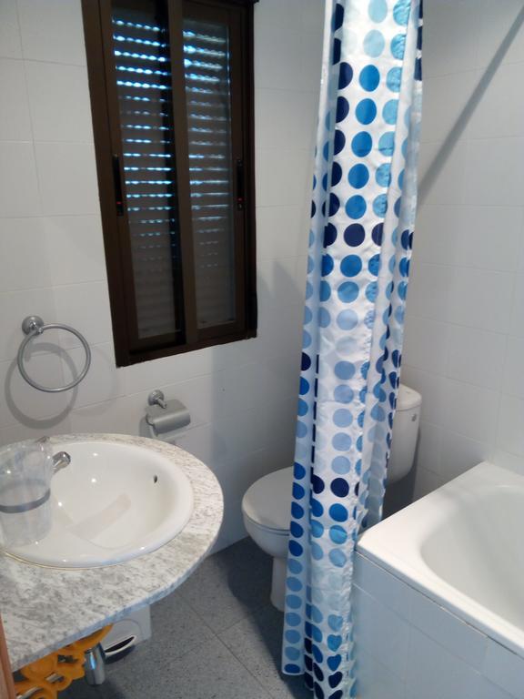 קואקוס דה יוסטה Hostal Miraflor De Las Cadenas מראה חיצוני תמונה